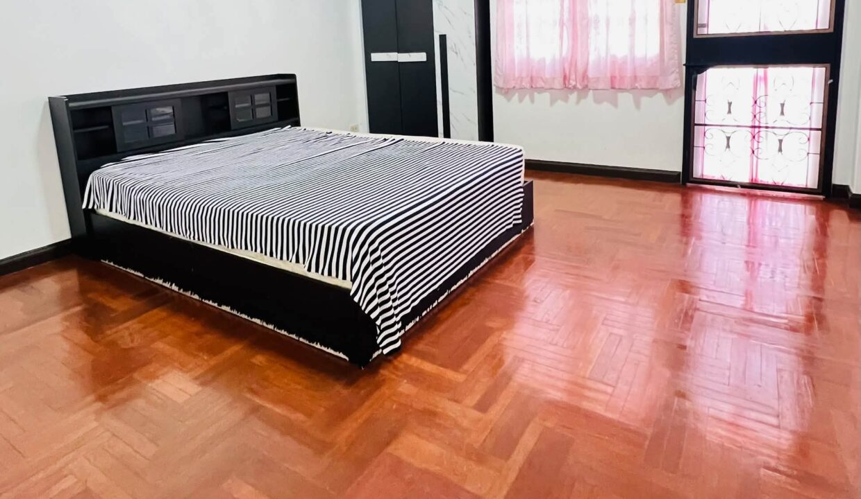 1000005377