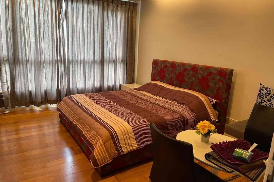 1000005389