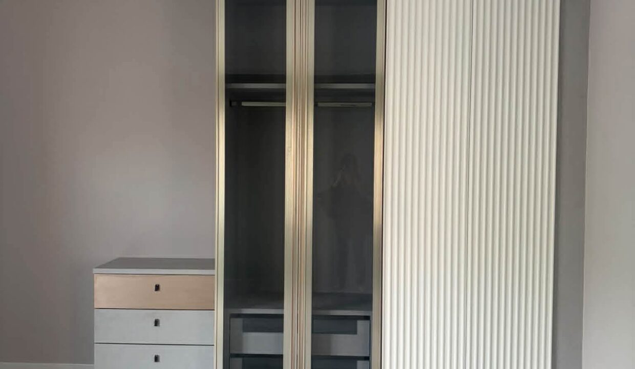 1000005436